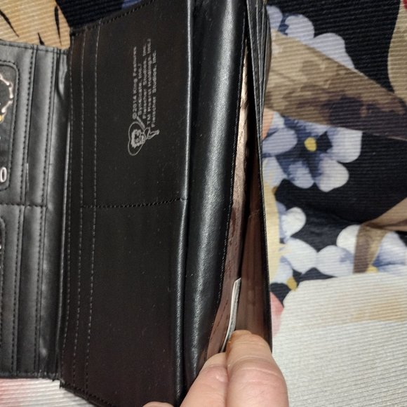 Betty Boop Rhinestone Studded Wallet - Picture 7 of 9